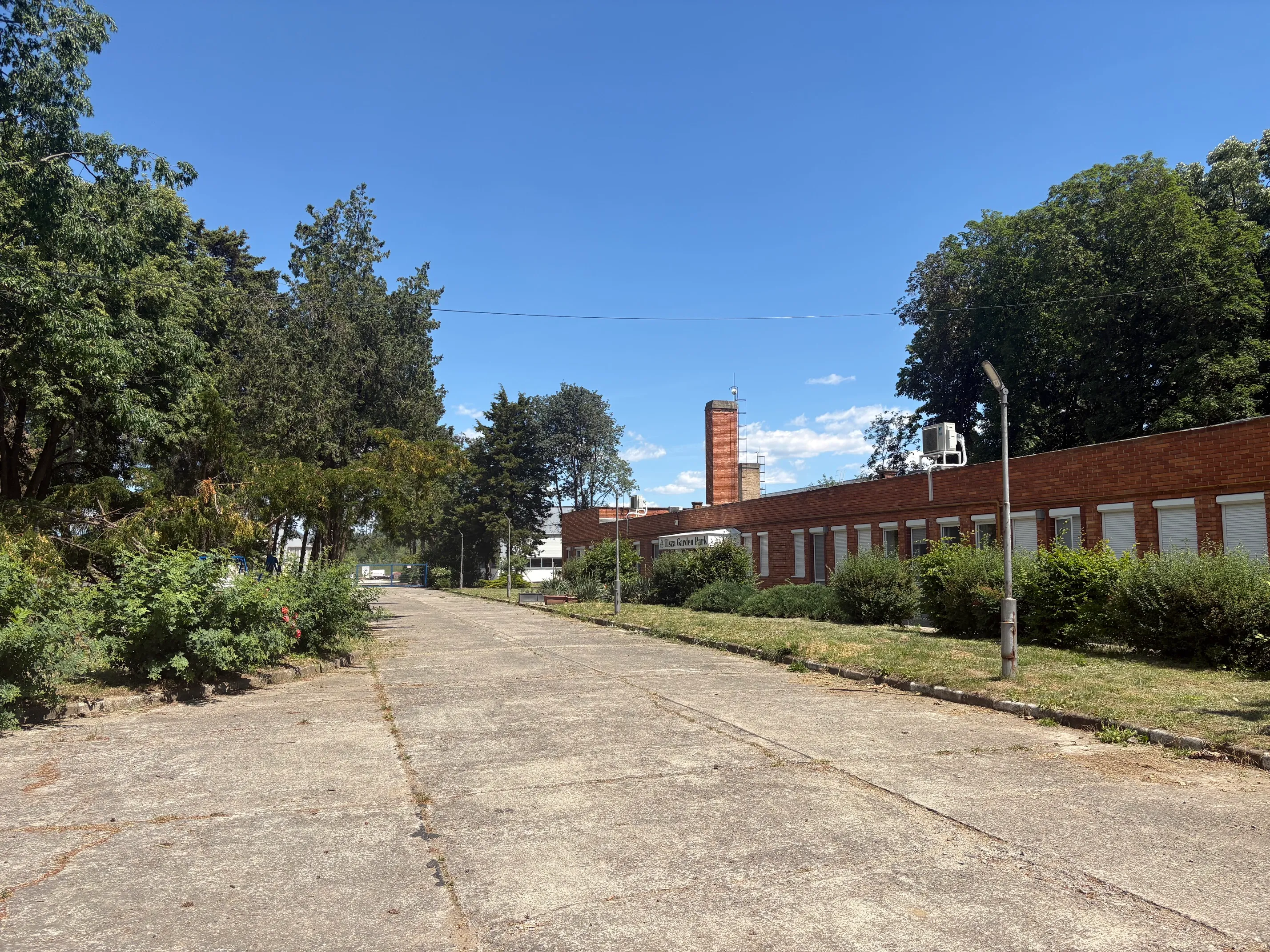 Apartmanház